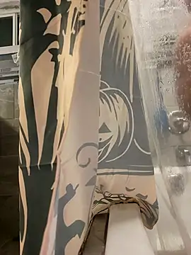 chocolate bella online show from November 4, 11:32 pm