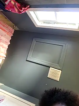 chocolate bella online show from March 2, 2:24 pm