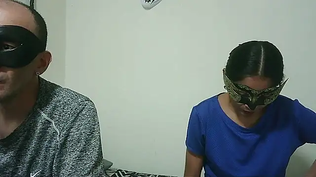 coplehot27 online show from January 9, 3:05 pm