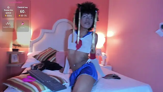 Violett Salvatore online show from October 24, 12:17 am