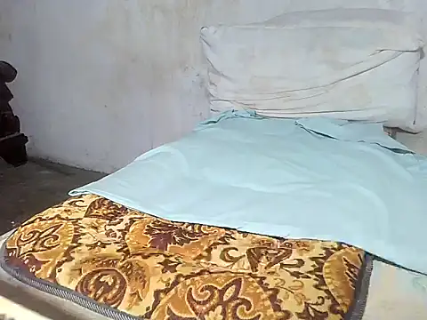 star ass online show from April 2, 7:00 pm