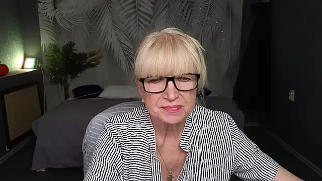 Snapshot of Sabina_Ros chatting on September 26, 7:50 am Sabina Ros online show from September 26, 7:50 am