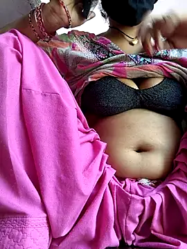 Love-pari077 online show from November 5, 7:35 am