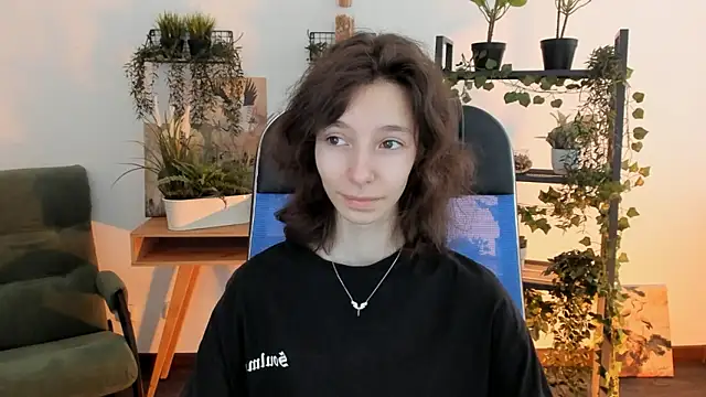 EmmanuellBrown online show from March 15, 4:14 am