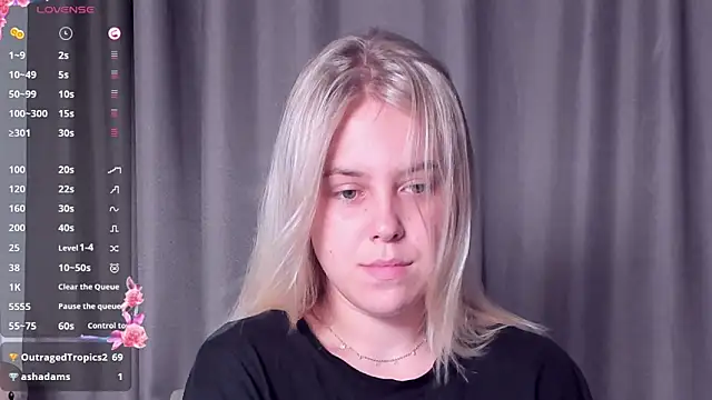 AngelAnty online show from September 12, 4:36 pm