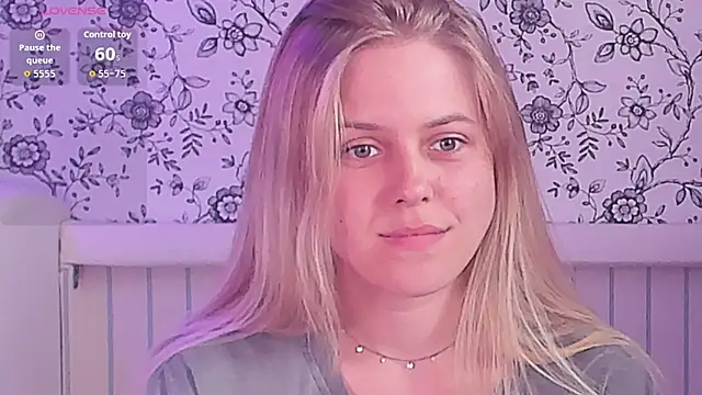 AngelAnty online show from July 20, 1:13 pm