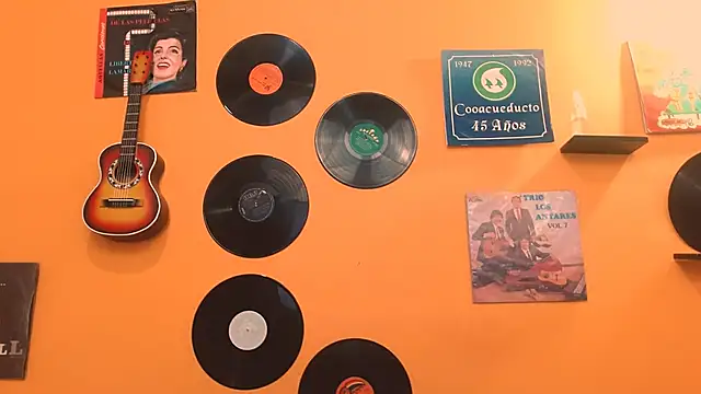 meisevil77 online show from November 10, 3:23 am