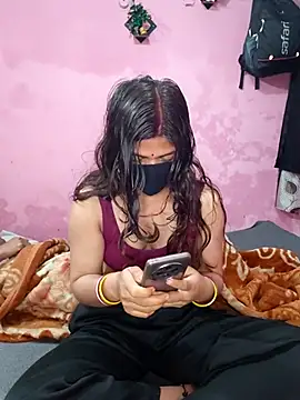 hiddennisha online show from March 8, 4:27 am