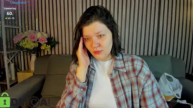Snapshot of Michele_Greenn chatting on October 15, 1:08 am Michele Greenn online show from October 15, 1:08 am