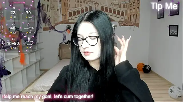 AlicaMoons online show from November 1, 6:39 am