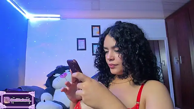 milita houston online show from October 23, 5:41 pm