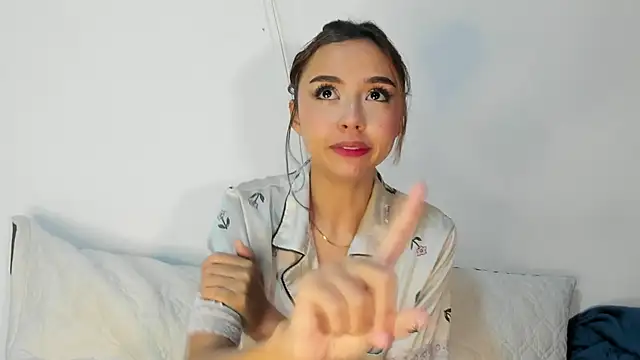 brisazanes online show from March 22, 2:39 am