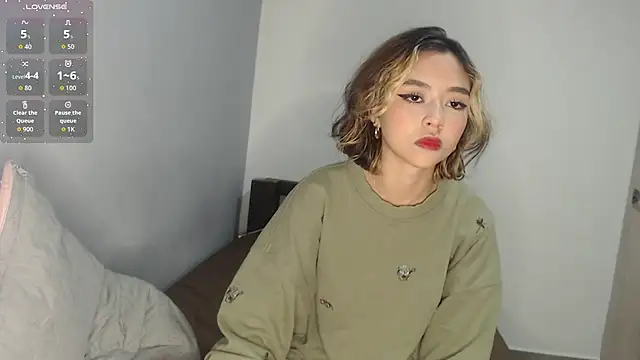 brisazanes online show from November 21, 10:50 am