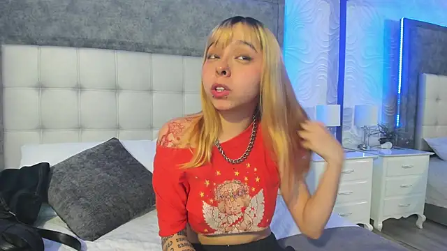 Snapshot of its_bibi chatting on September 23, 8:29 pm its bibi online show from September 23, 8:29 pm
