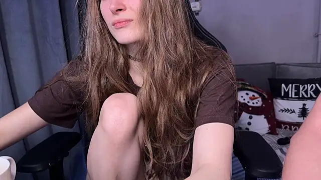 cutemilana sexwife online show from January 17, 8:49 pm