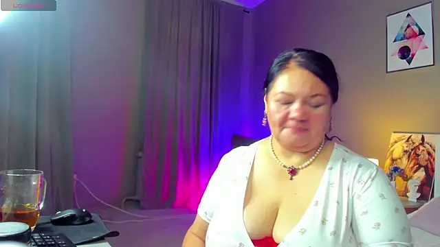 Snapshot of sandra_jackson chatting on September 12, 3:29 am sandra jackson online show from September 12, 3:29 am