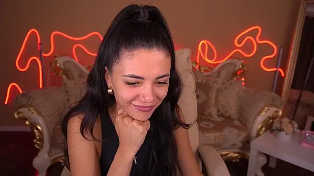 Snapshot of OnlyXxandra chatting on October 9, 4:33 pm OnlyXxandra online show from October 9, 4:33 pm