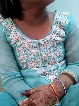 Snapshot of Kavya_Rathore chatting on September 22, 4:55 am Kavya Rathore online show from September 22, 4:55 am