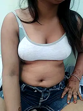 Snapshot of Kavya_Rathore chatting on September 28, 5:36 am Kavya Rathore online show from September 28, 5:36 am