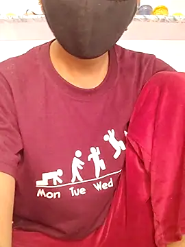 poojam93 online show from December 1, 3:54 am