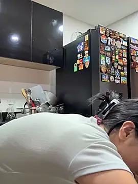 zoecams1 online show from May 16, 8:08 pm