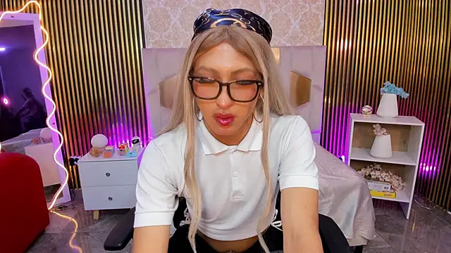 Shinedark tay1 online show from September 14, 3:26 am