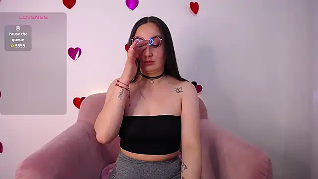 selene swee online show from February 18, 7:35 pm