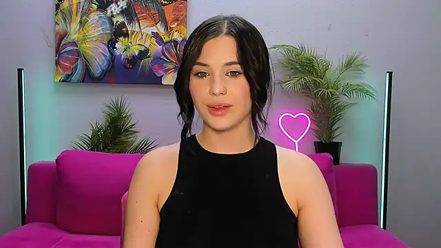 Snapshot of lil_angel_ chatting on September 20, 8:56 am lil angel online show from September 20, 8:56 am