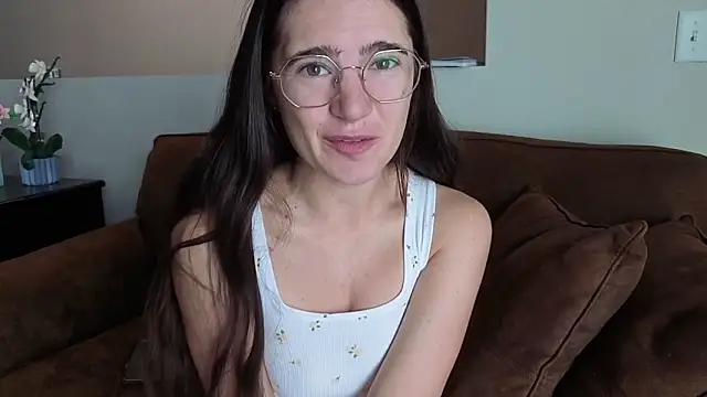 bambifarrina online show from April 16, 3:12 pm