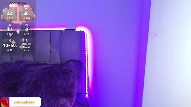 Kuro Vall online show from November 28, 9:18 pm