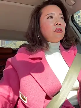 anna yngs online show from March 7, 7:15 am