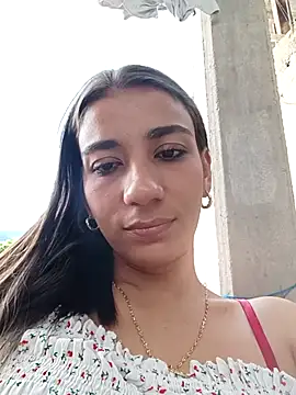 Snapshot of -juicy_ chatting on October 10, 8:58 pm -juicy  online show from October 10, 8:58 pm