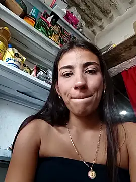 Snapshot of -juicy_ chatting on September 12, 9:44 pm -juicy  online show from September 12, 9:44 pm