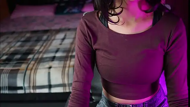 Snapshot of NidhiChandra chatting on September 17, 10:57 am NidhiChandra online show from September 17, 10:57 am