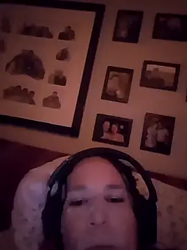 forbiddenbabygirl online show from October 31, 4:03 am