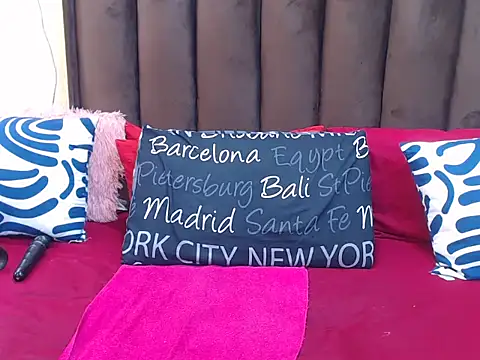 AfricanQueenxx40 online show from November 28, 12:41 pm