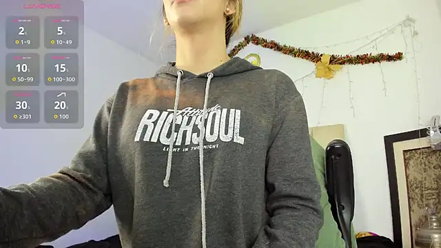 Snapshot of blue_wxw chatting on October 10, 2:38 am blue wxw online show from October 10, 2:38 am