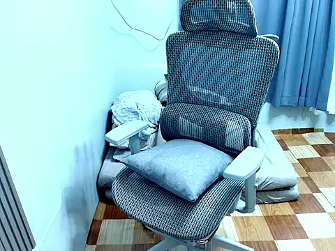 SexxYtiara online show from July 18, 11:57 am