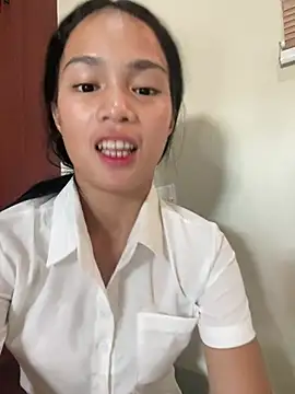PrettySlimPinay19 online show from July 7, 5:43 am