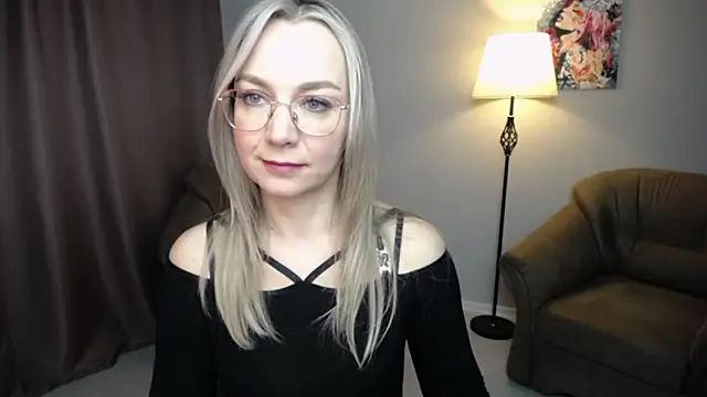 Ava Elior online show from January 15, 12:11 pm