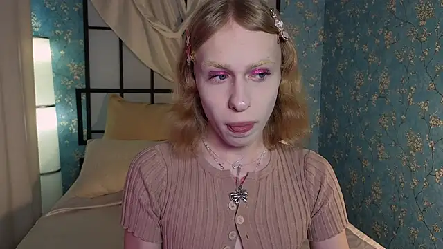 BarbieRichy online show from October 29, 5:34 am