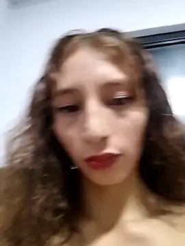 amelie sex online show from March 31, 11:27 pm