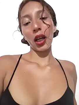 amelie sex online show from October 19, 1:07 am