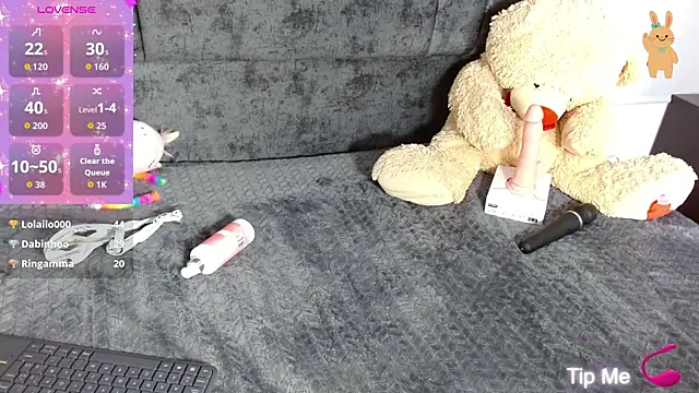 Snapshot of Littlee_Bunny_ chatting on September 15, 2:36 pm Littlee Bunny online show from September 15, 2:36 pm