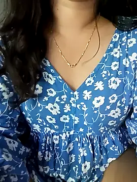 babyangela14 online show from October 17, 4:59 am