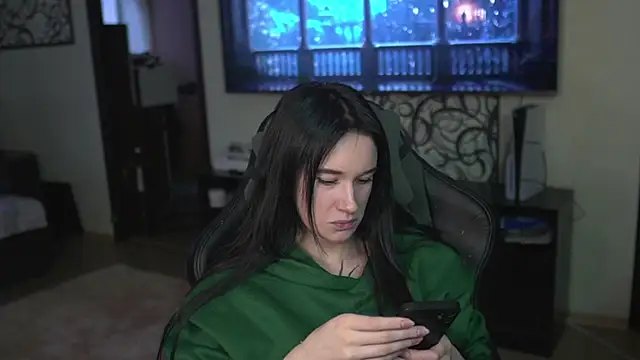 lis silver online show from January 12, 1:27 pm