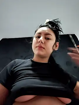 Megara 25 online show from January 12, 2:33 pm