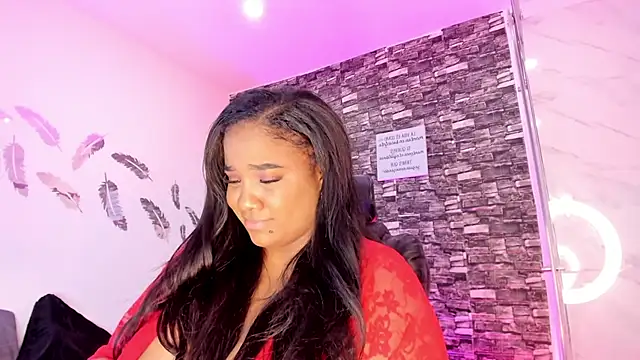 Snapshot of Elsie_morris12 chatting on September 19, 7:02 pm Elsie morris12 online show from September 19, 7:02 pm