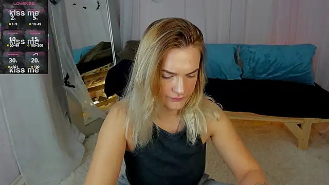 Marie Ellie online show from November 12, 1:36 am