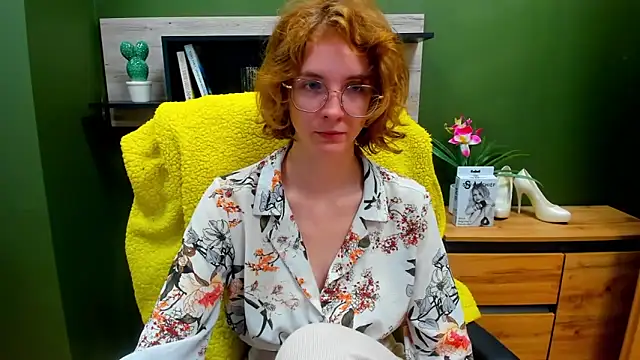 Snapshot of juicyPenny chatting on September 23, 6:33 am juicyPenny online show from September 23, 6:33 am